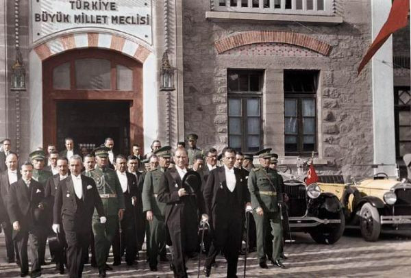 Atatürk Köşesi