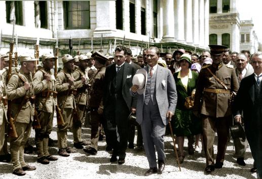 Atatürk Köşesi