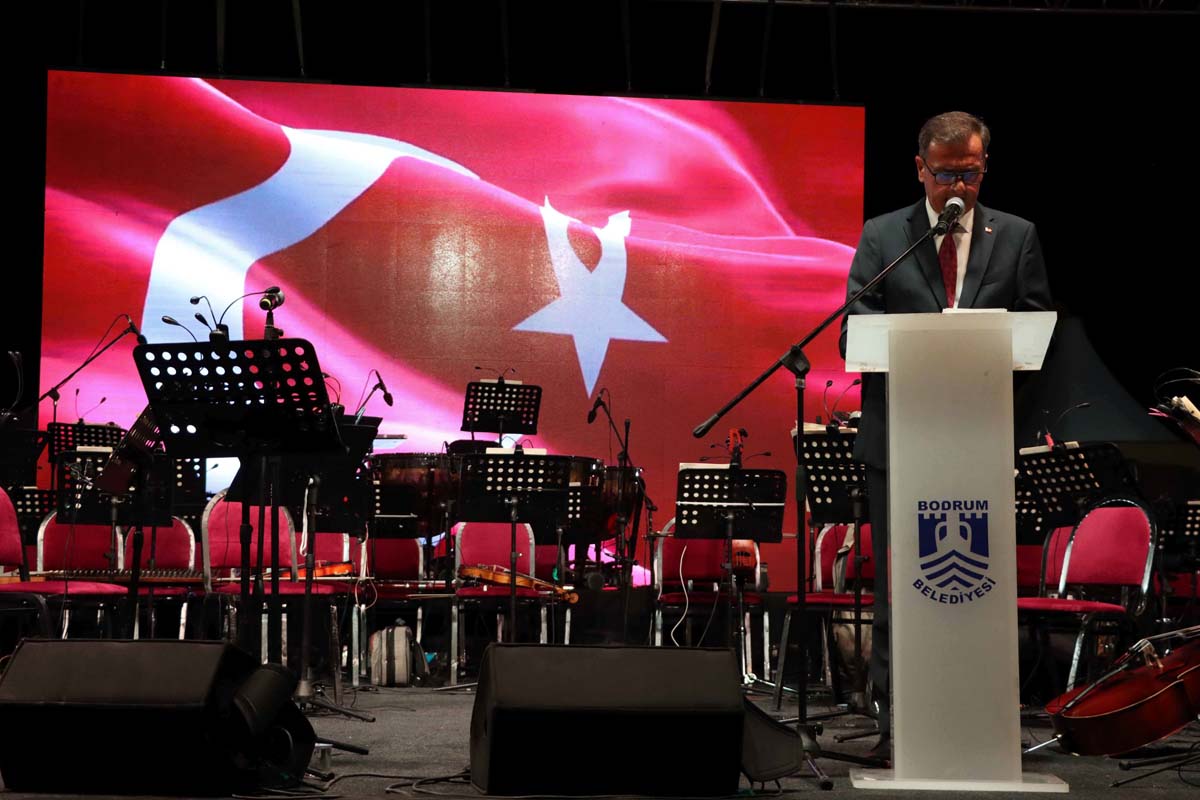 Zeki Müren'i Anma Etkinliği - 2024