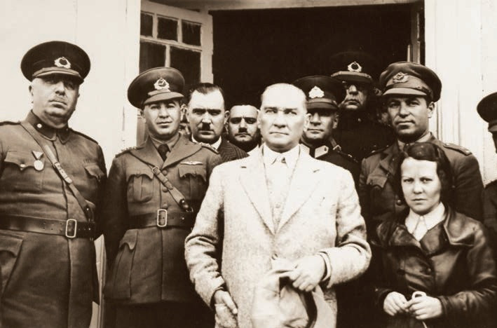 Atatürk Köşesi