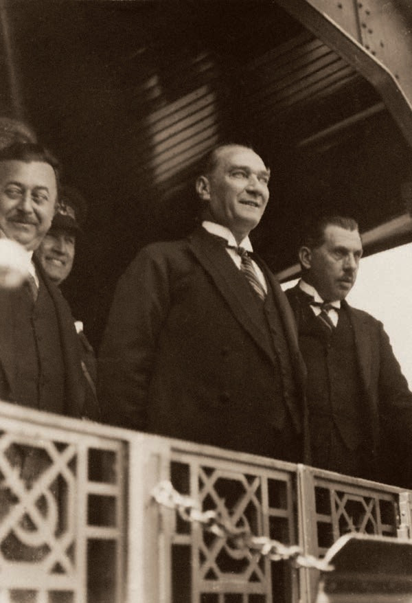 Atatürk Köşesi