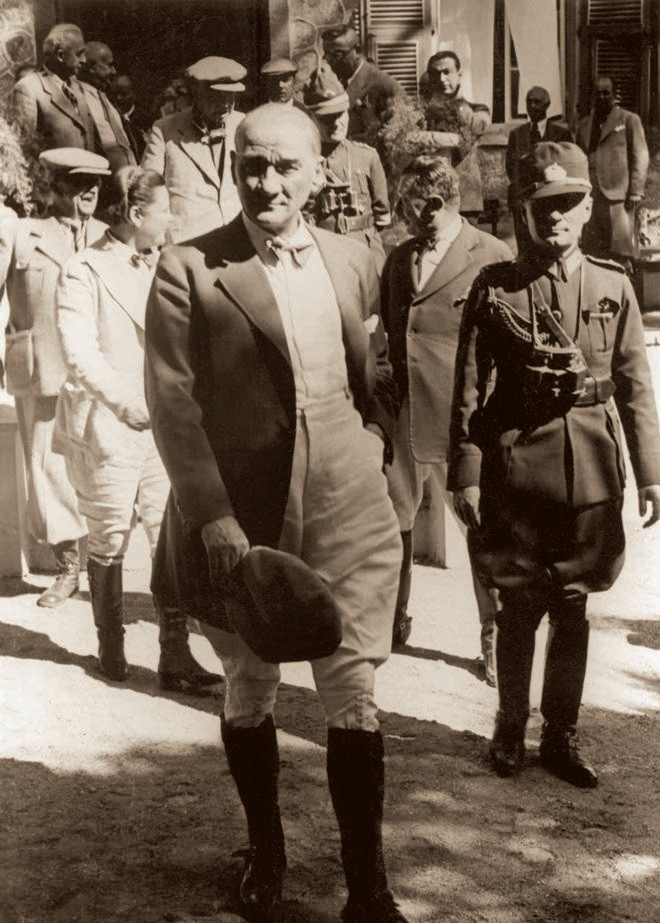 Atatürk Köşesi