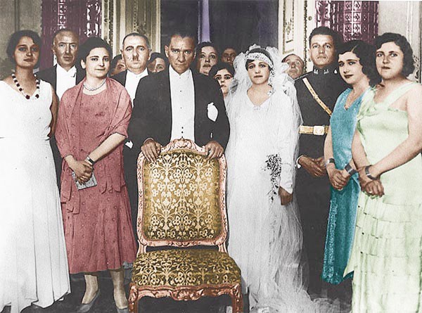 Atatürk Köşesi