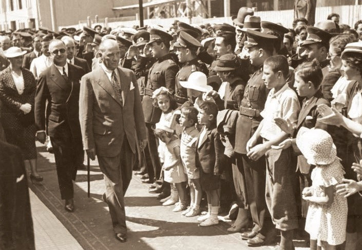 Atatürk Köşesi