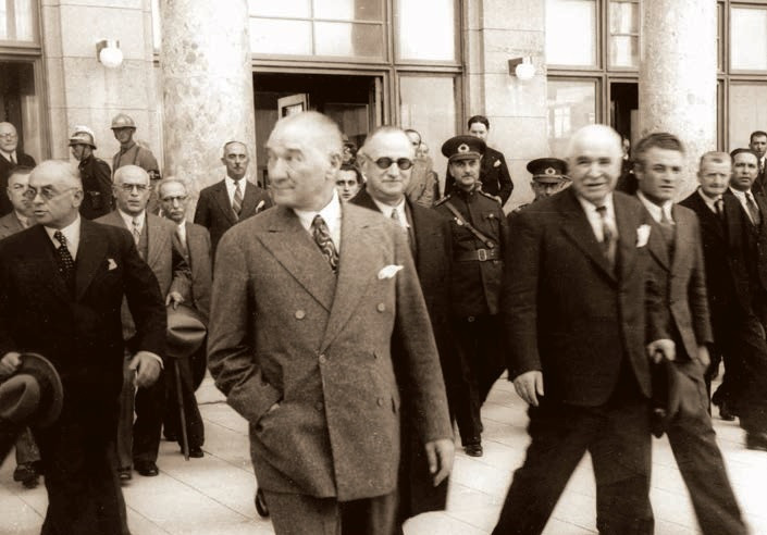 Atatürk Köşesi