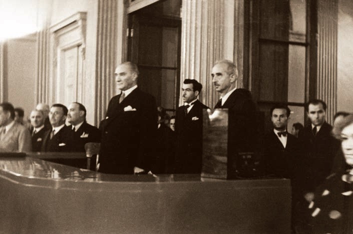 Atatürk Köşesi